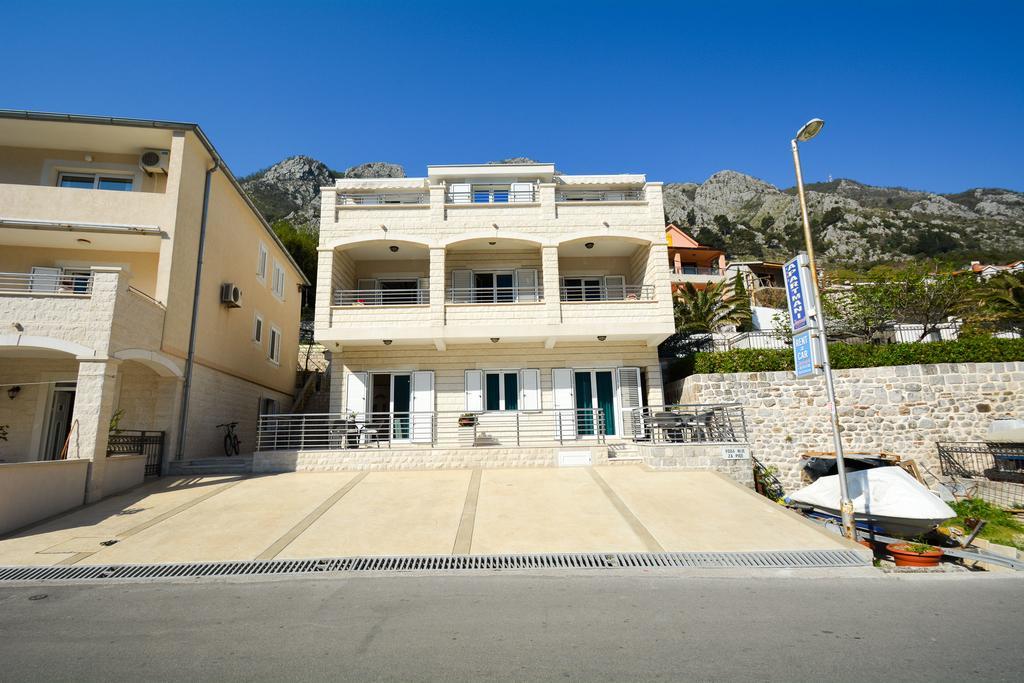 Apartments Jovanovic Котор Екстериор снимка