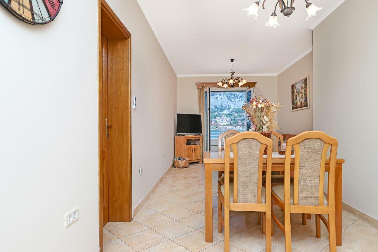 Apartments Jovanovic Котор Екстериор снимка