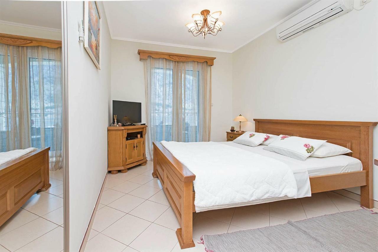 Apartments Jovanovic Котор Екстериор снимка